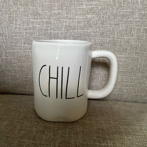 3 Rae Dunn mugs - Picture 5 of 6